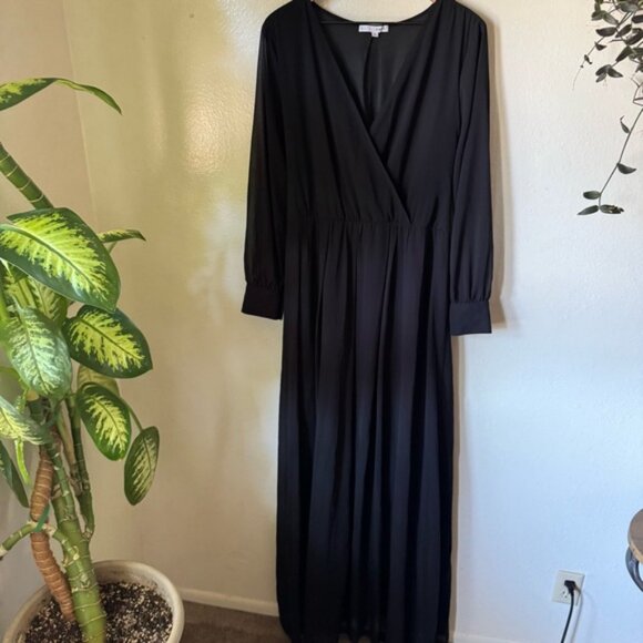 Baltic Born | Lydia Black Maxi Dress - Picture 2 of 8